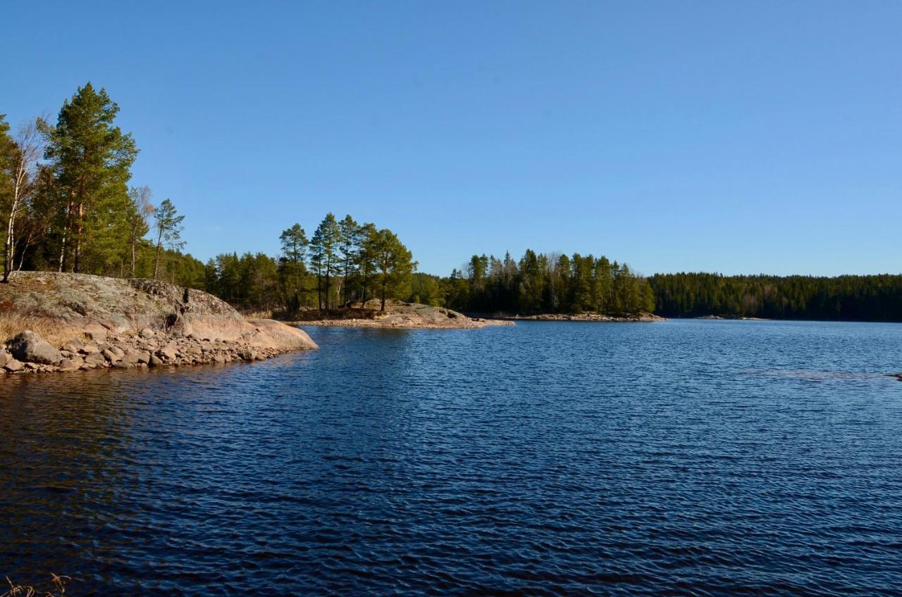 Lake And Forest Hideaway Arjang Exterior photo